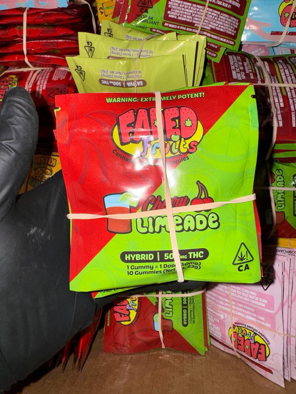 Faded Fruits 500MG Gummies – Bild 3