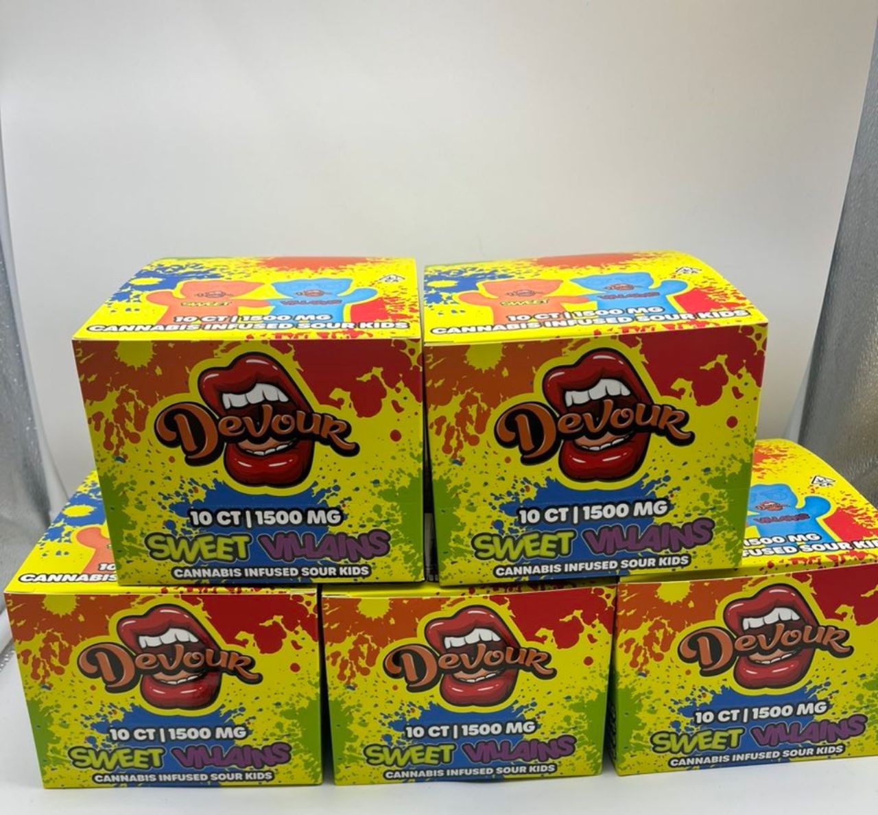 Devour Sweet Villains 1500MG Gummies - Image 3
